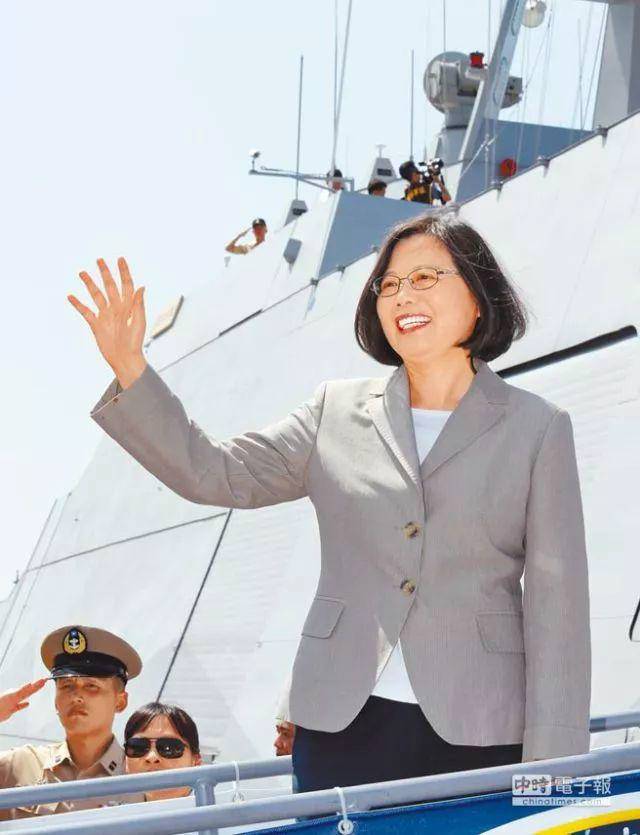 beat365官网中文|2019方泂镔最新创作专辑《B’INLUV》即将9月17发行(图3) beat365官网中文